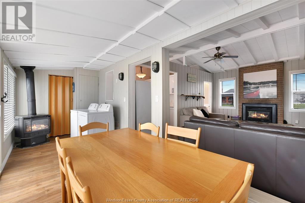Photo 20 of 206 Robson, Leamington ON