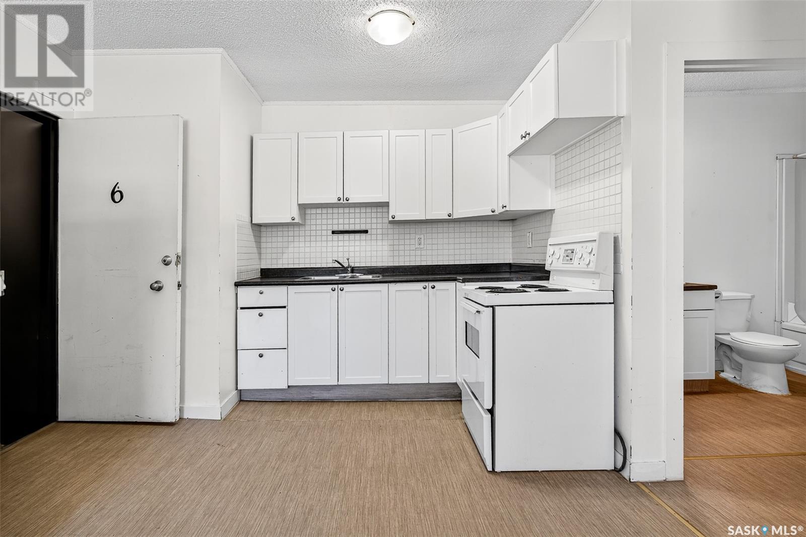 Photo 19 of 412 418 Athabasca Street E, Moose Jaw SK