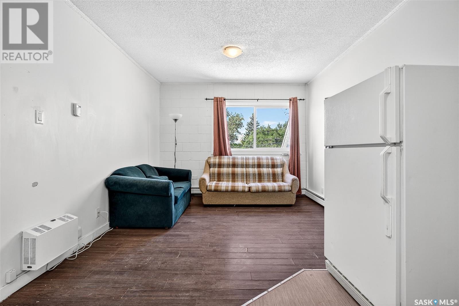 Photo 21 of 412 418 Athabasca Street E, Moose Jaw SK