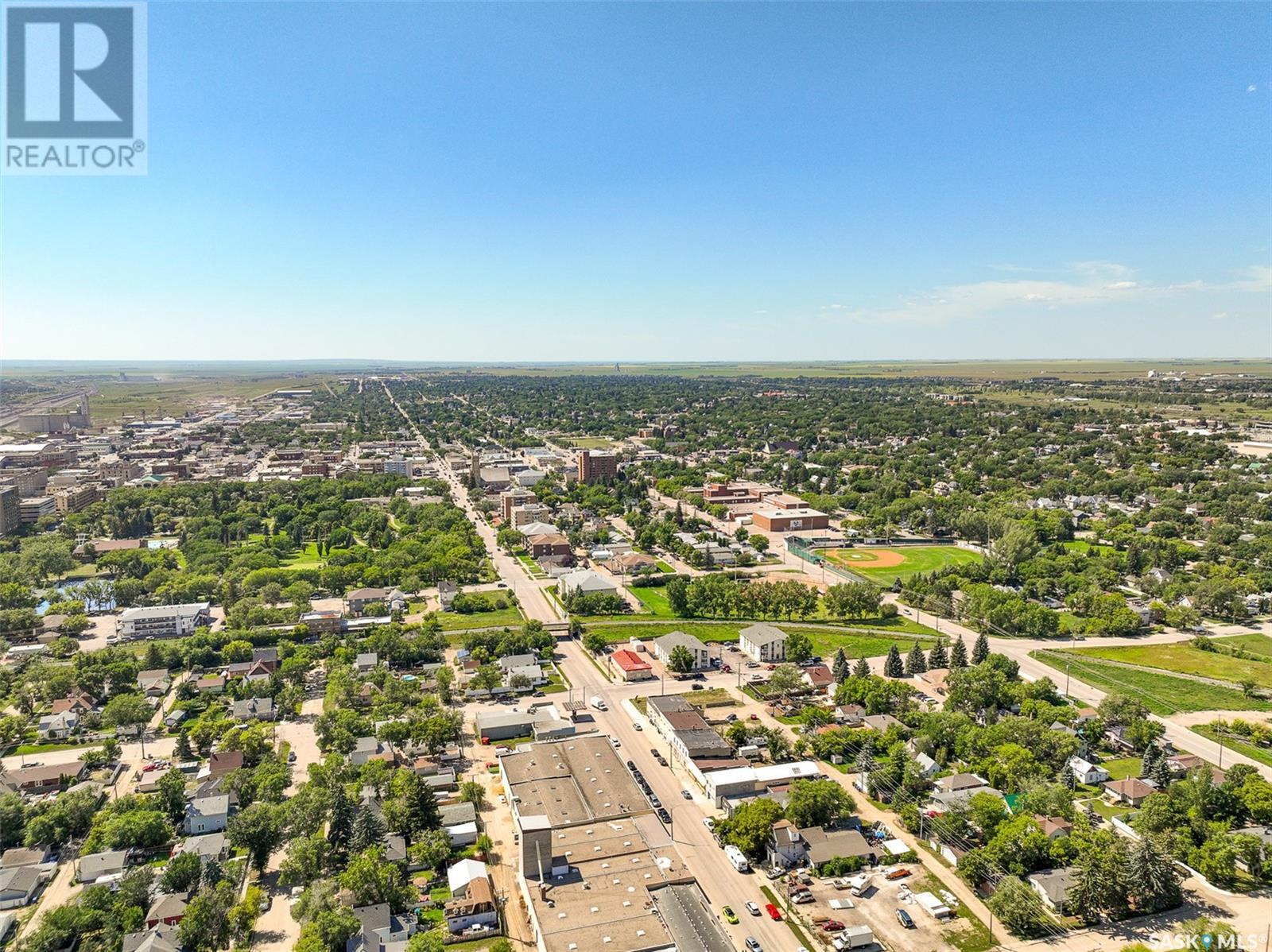 Photo 33 of 412 418 Athabasca Street E, Moose Jaw SK
