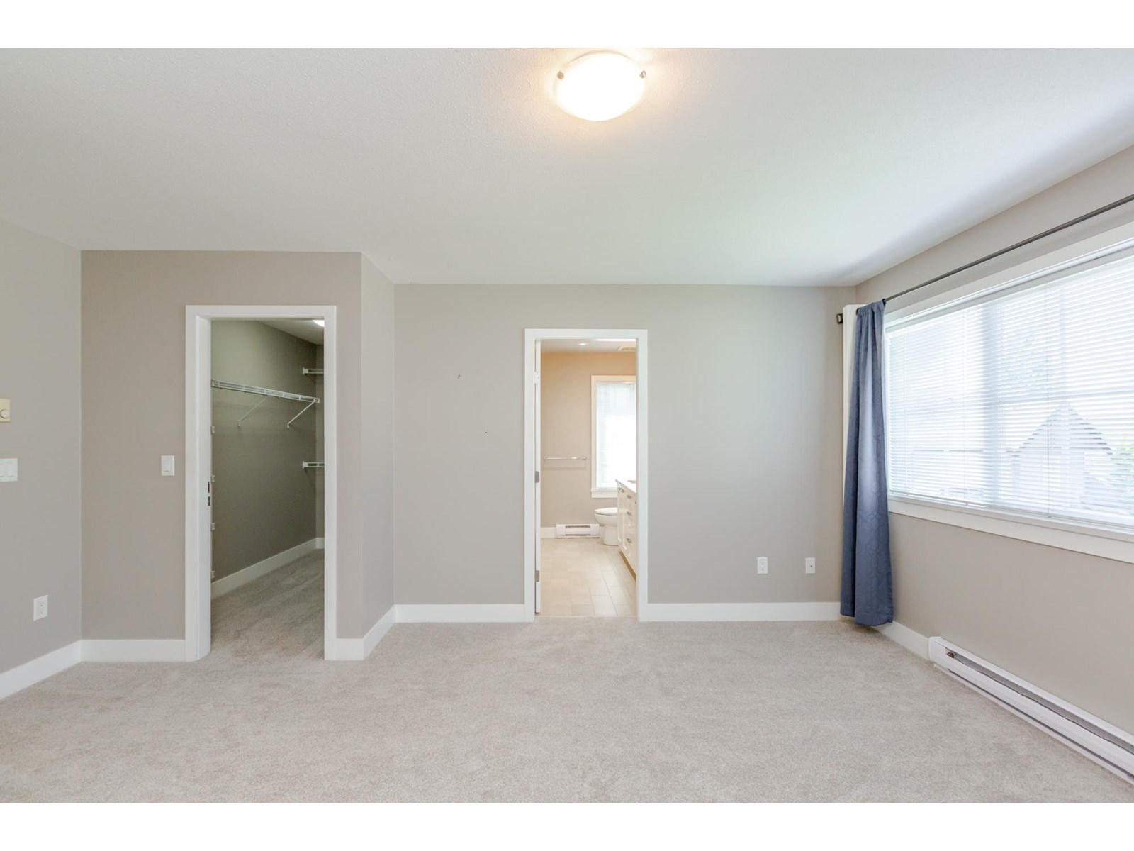 Photo 5 of 22 2501 161 A Street, Surrey BC