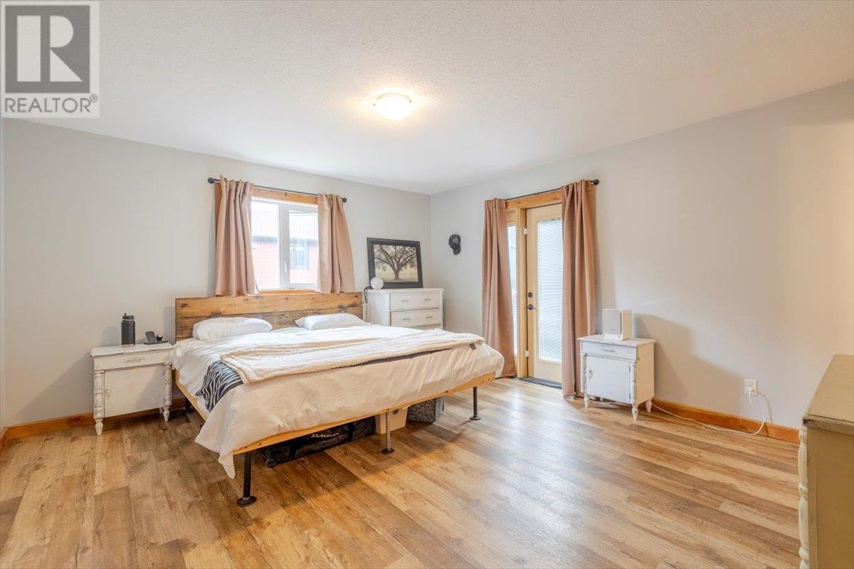 Photo 26 of 2074 Golden Eagle Drive, Sparwood BC