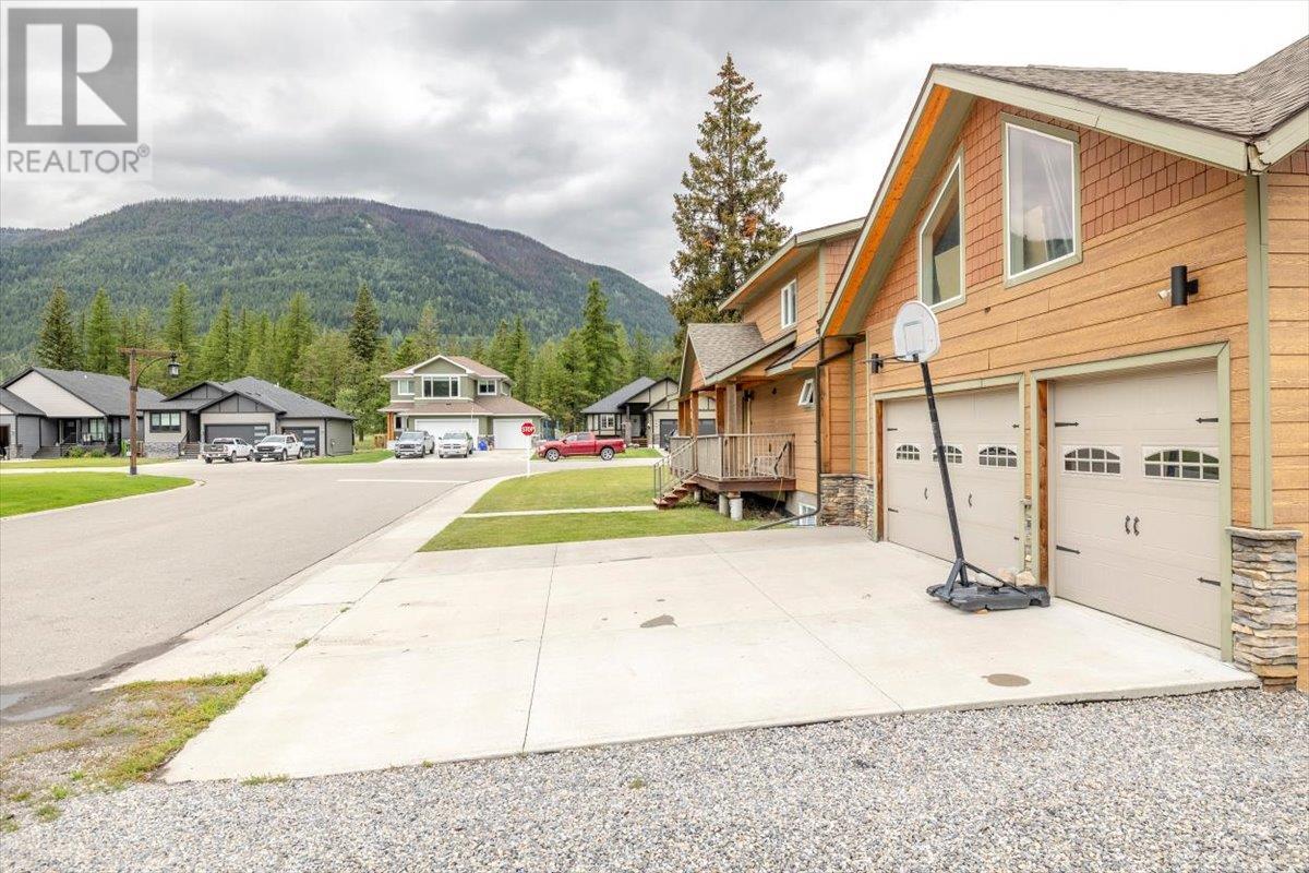 Photo 66 of 2074 Golden Eagle Drive, Sparwood BC