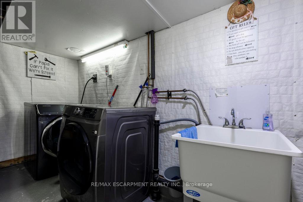 Photo 25 of 52 Clyde Street, Hamilton ON
