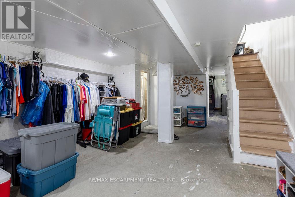 Photo 13 of 52 Clyde Street, Hamilton ON