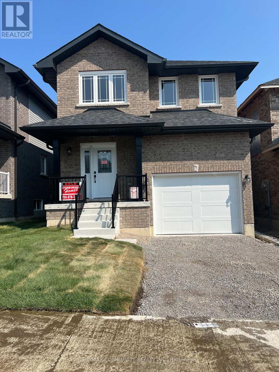 Photo 25 of 236 Oneil Street, Peterborough North ON