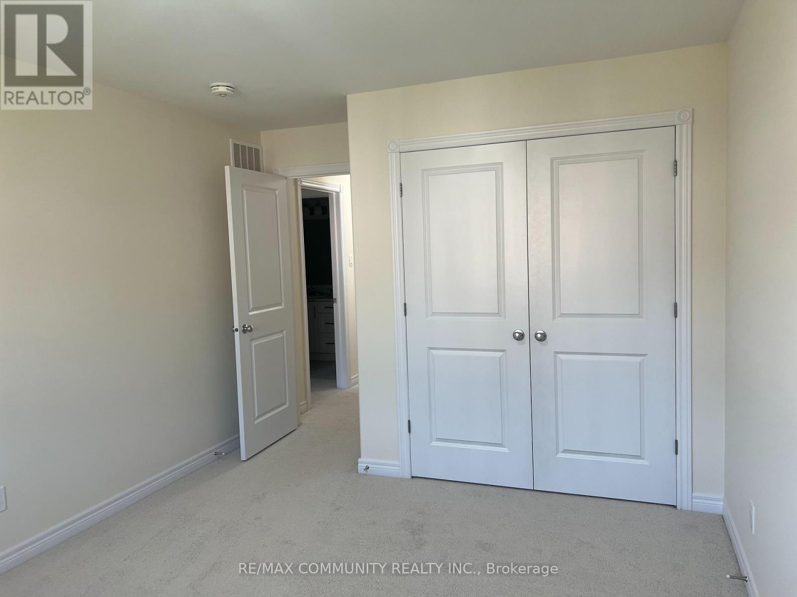Photo 13 of 236 Oneil Street, Peterborough North ON