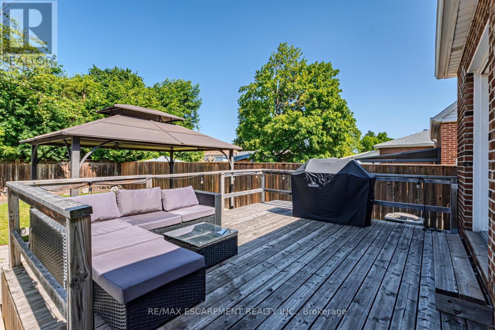 Single Family House for Sale in  ABERFOYLE AVENUE Hamilton (Rosedale) 