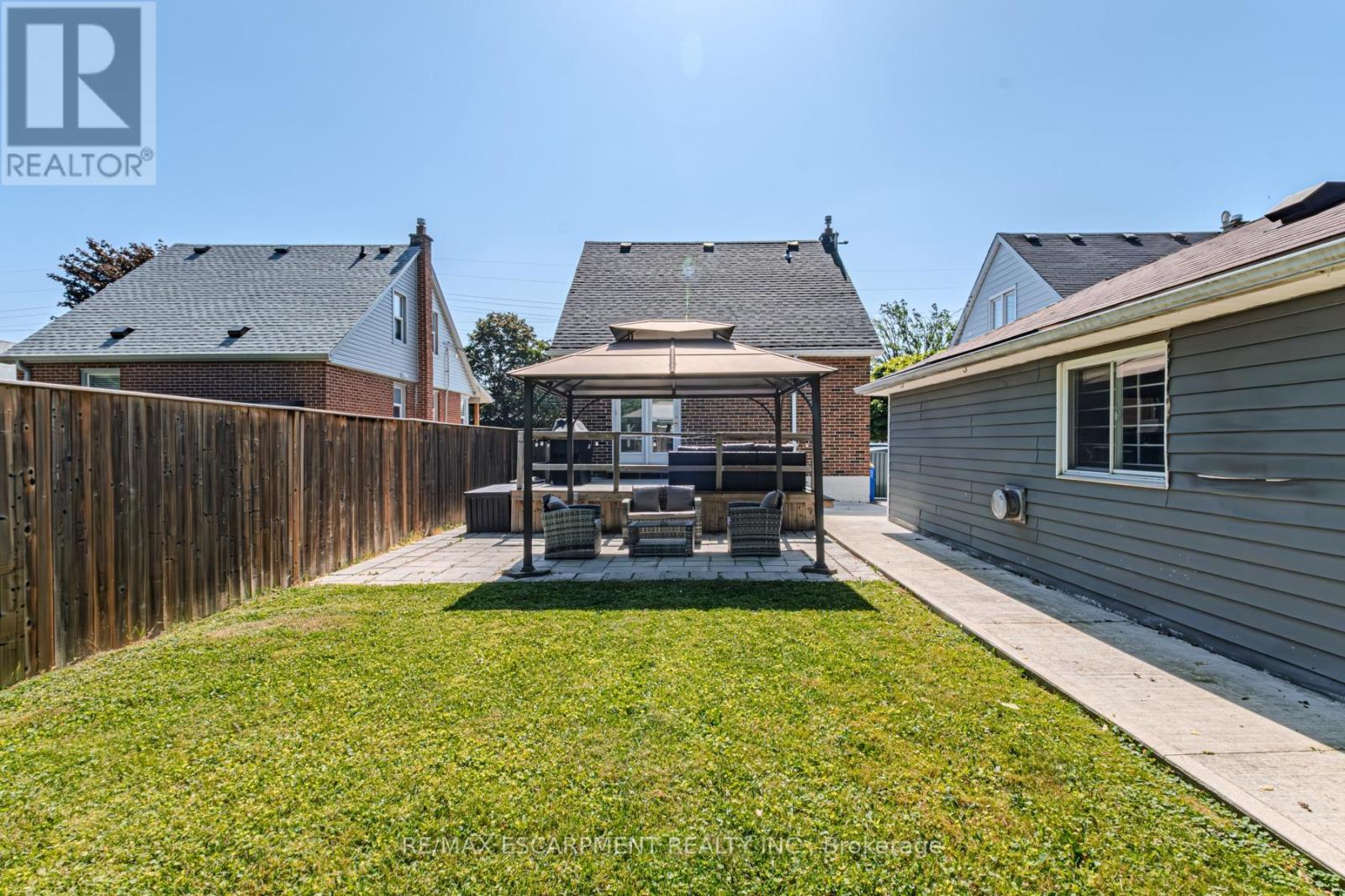 Single Family House for Sale in  ABERFOYLE AVENUE Hamilton (Rosedale) 