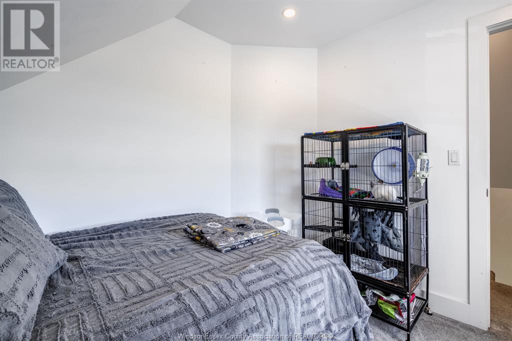 Photo 23 of 242 Mersea Rd 21, Leamington ON