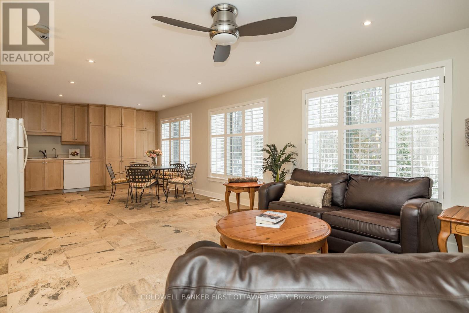 Photo 6 of 125 126 Munro Lane, Beckwith ON