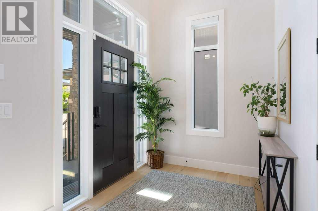 Single Family House for Sale in  Discovery Place SW Discovery Ridge Calgary 