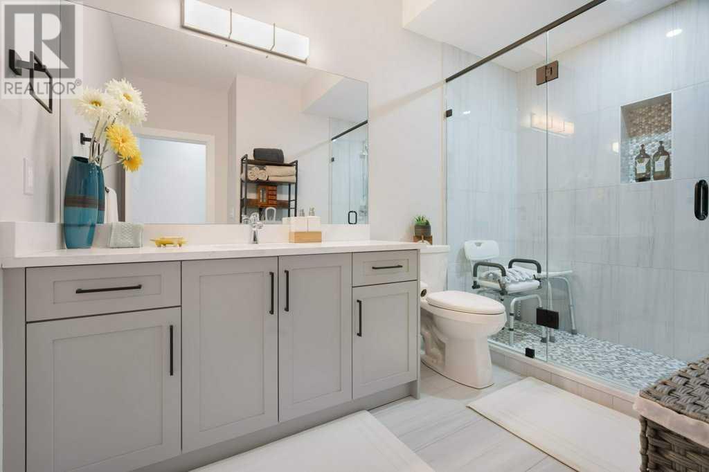 Single Family House for Sale in  Discovery Place SW Discovery Ridge Calgary 