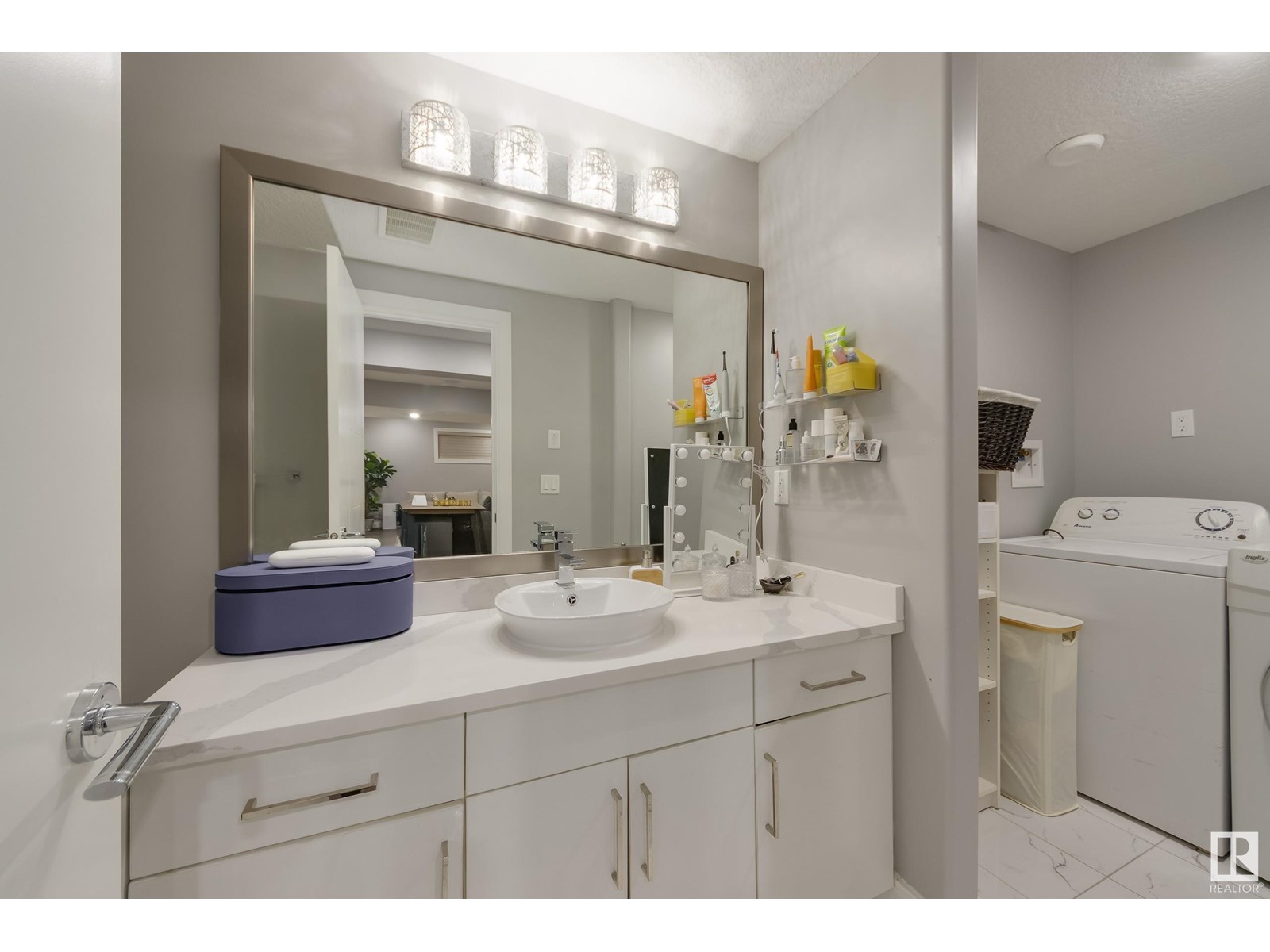 Photo 34 of 16768 61 St Nw, Edmonton AB