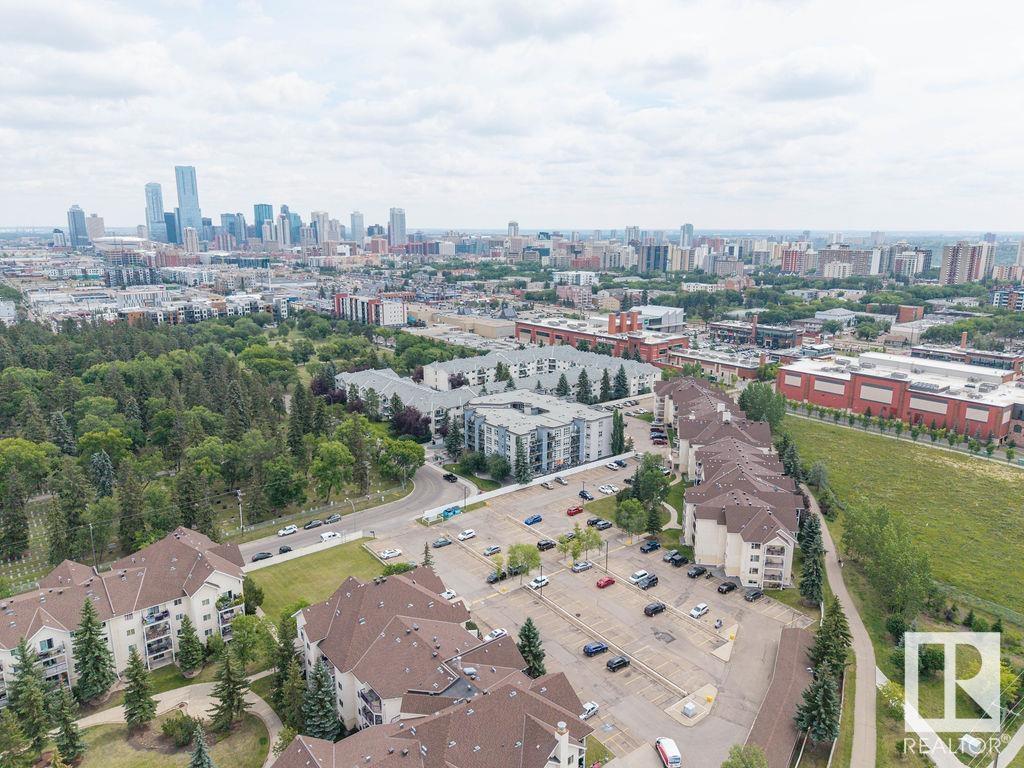 Photo 24 of 169 10520 120 St Nw, Edmonton AB