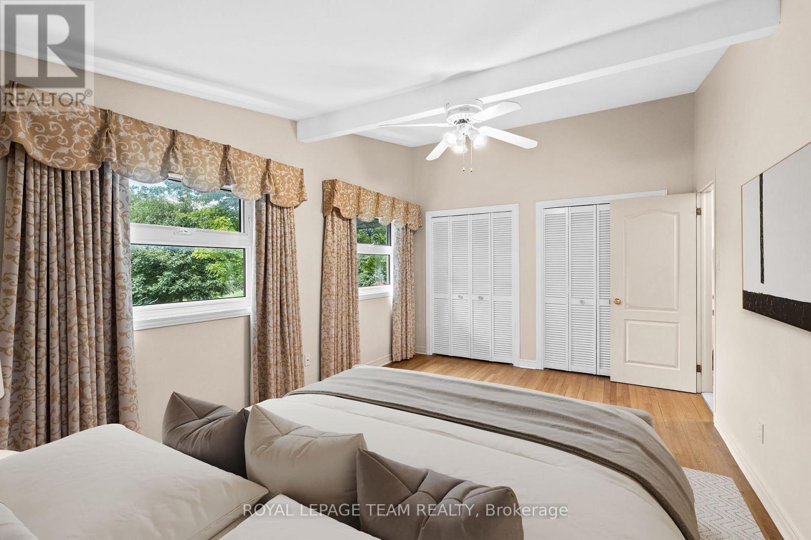 Photo 21 of 1952 Fairbanks Avenue, Ottawa ON