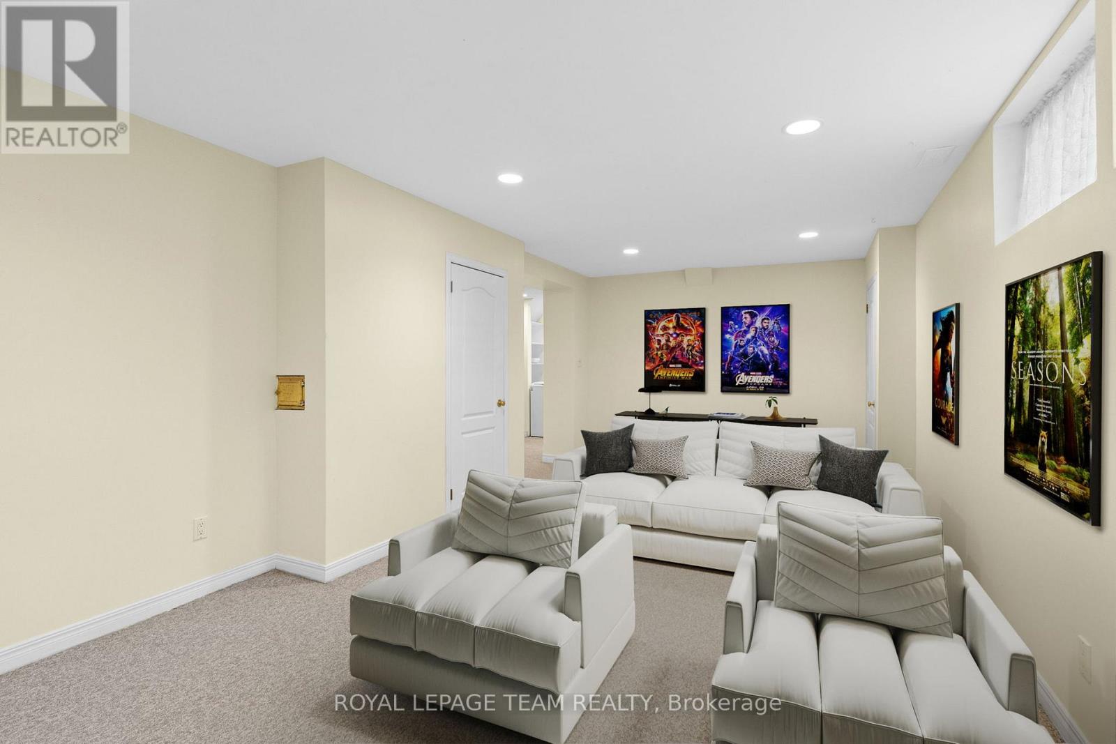 Photo 24 of 1952 Fairbanks Avenue, Ottawa ON