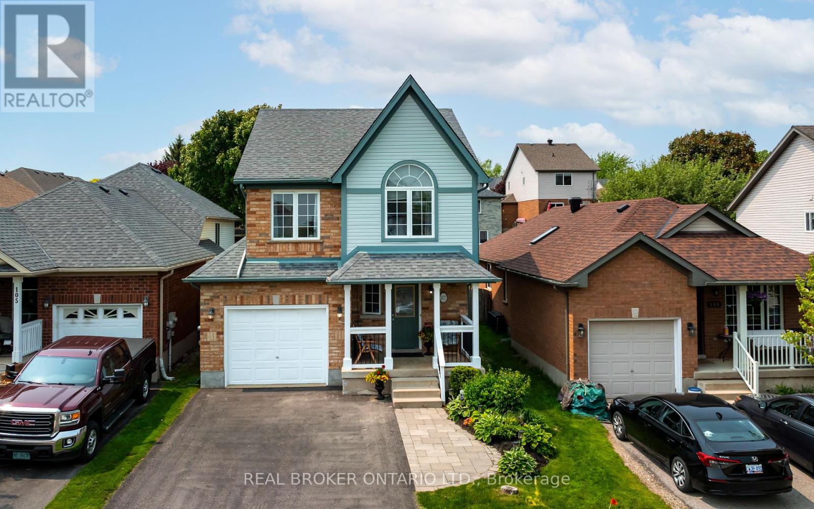 Photo 24 of 107 Glengarry Road, Orangeville ON