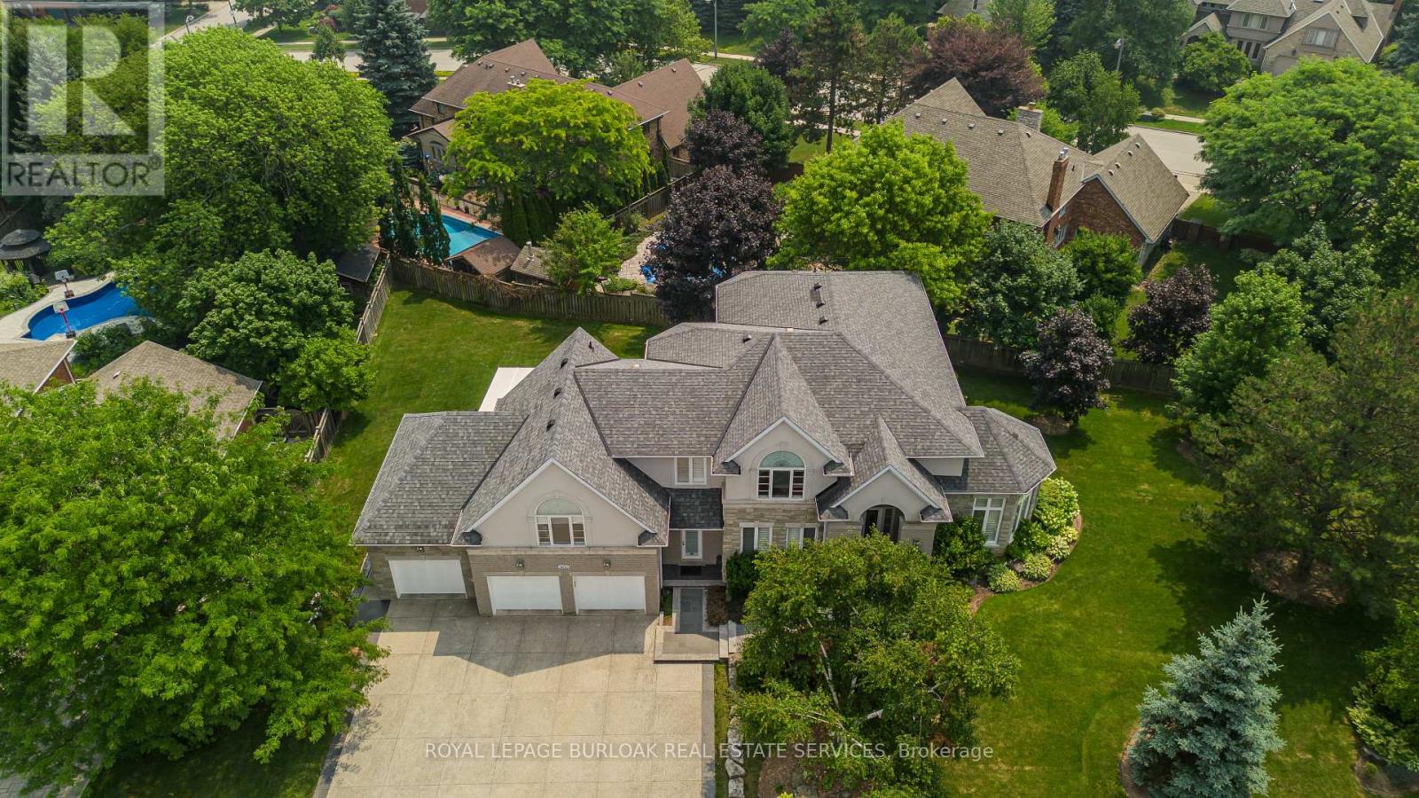 Photo 26 of 1400 Tamworth Court, Burlington ON