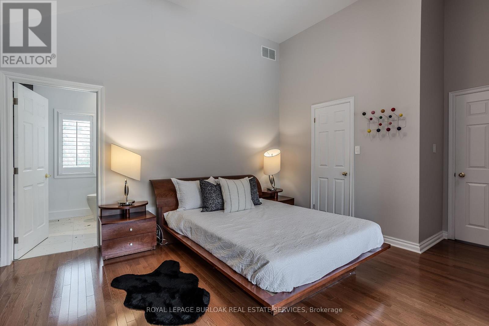 Photo 21 of 1400 Tamworth Court, Burlington ON