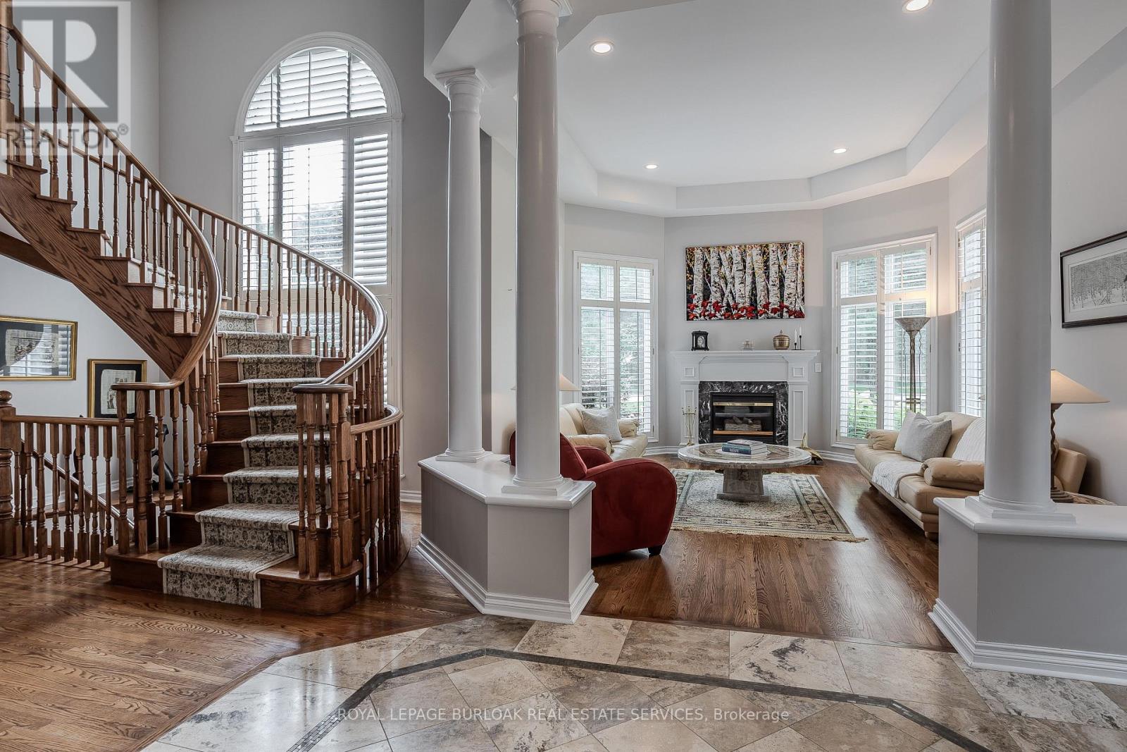 Photo 23 of 1400 Tamworth Court, Burlington ON