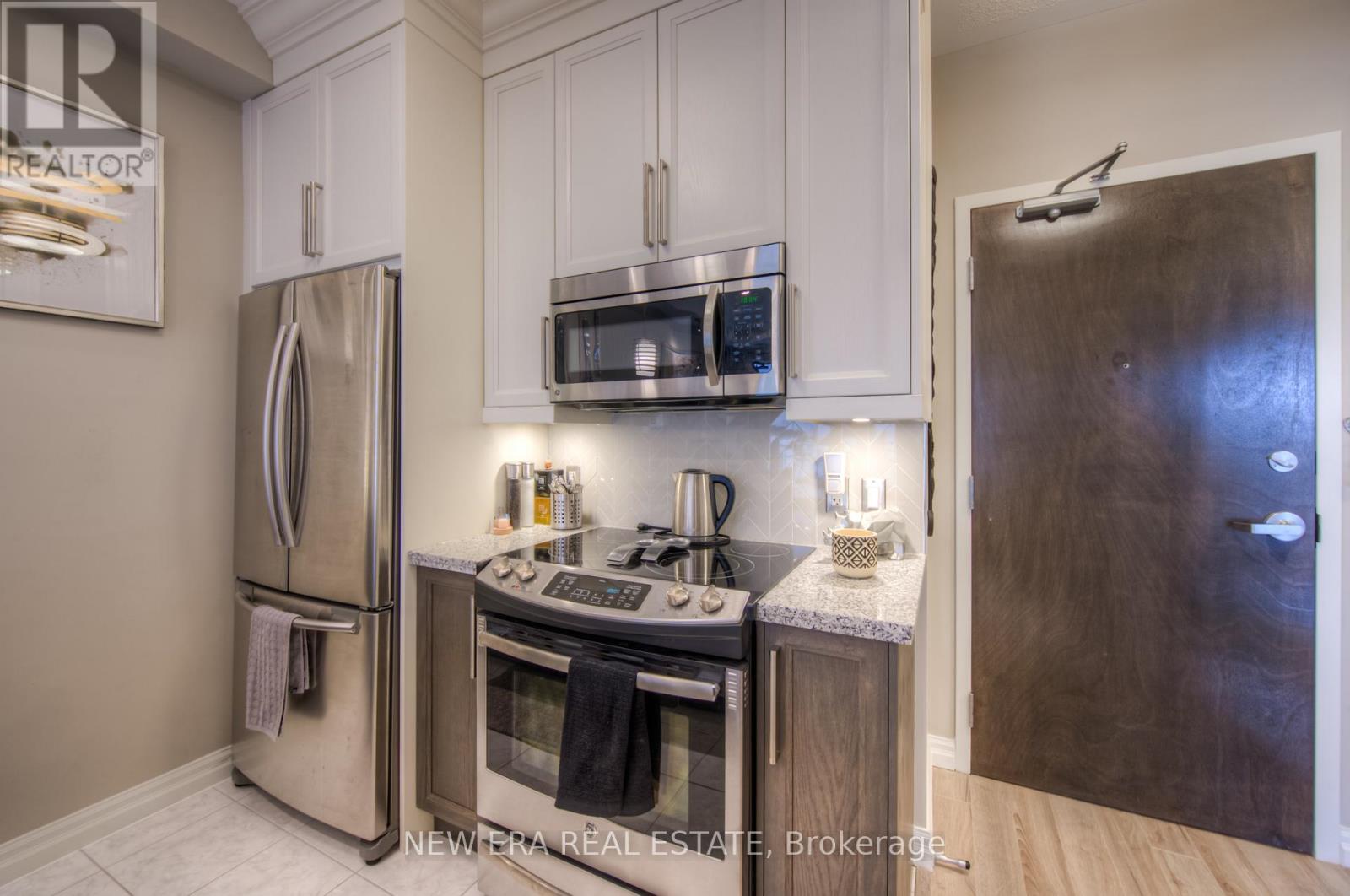 Photo 41 of 506 112 King Street E, Hamilton ON