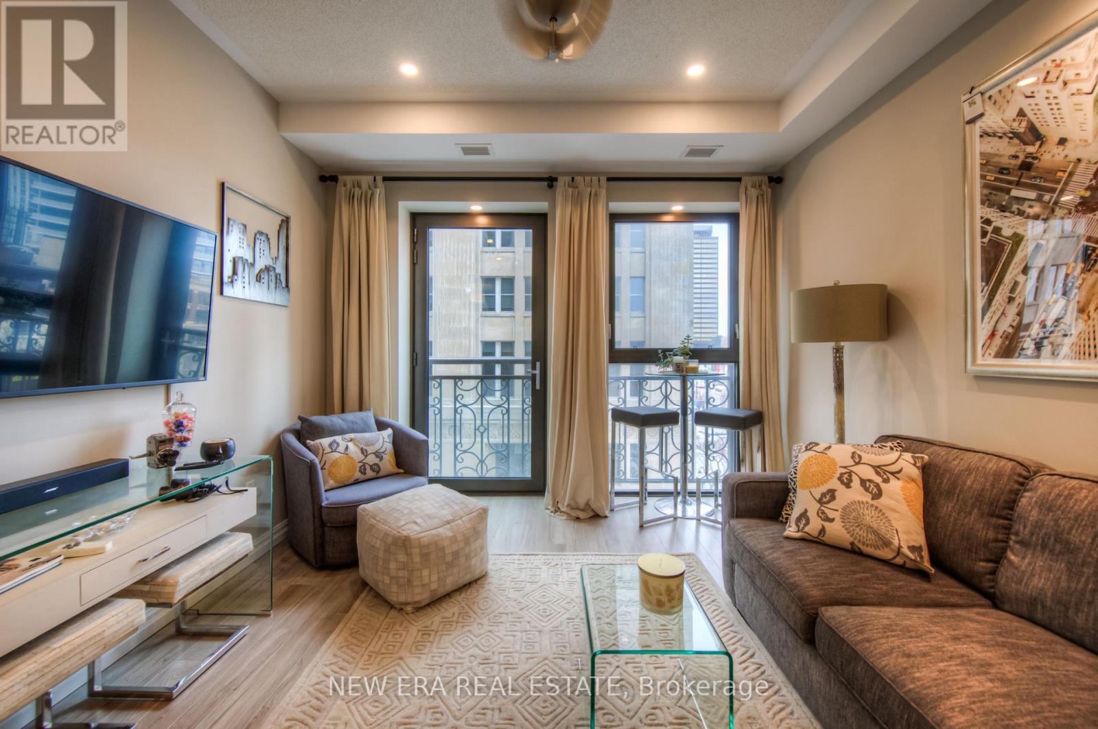 Photo 26 of 506 112 King Street E, Hamilton ON