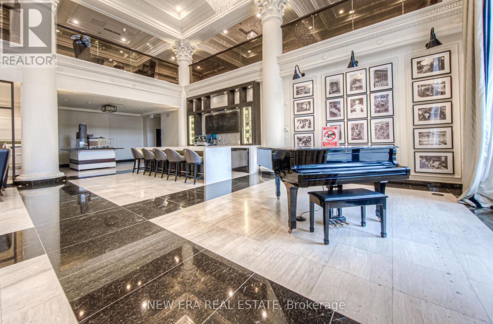 Photo 42 of 506 112 King Street E, Hamilton ON