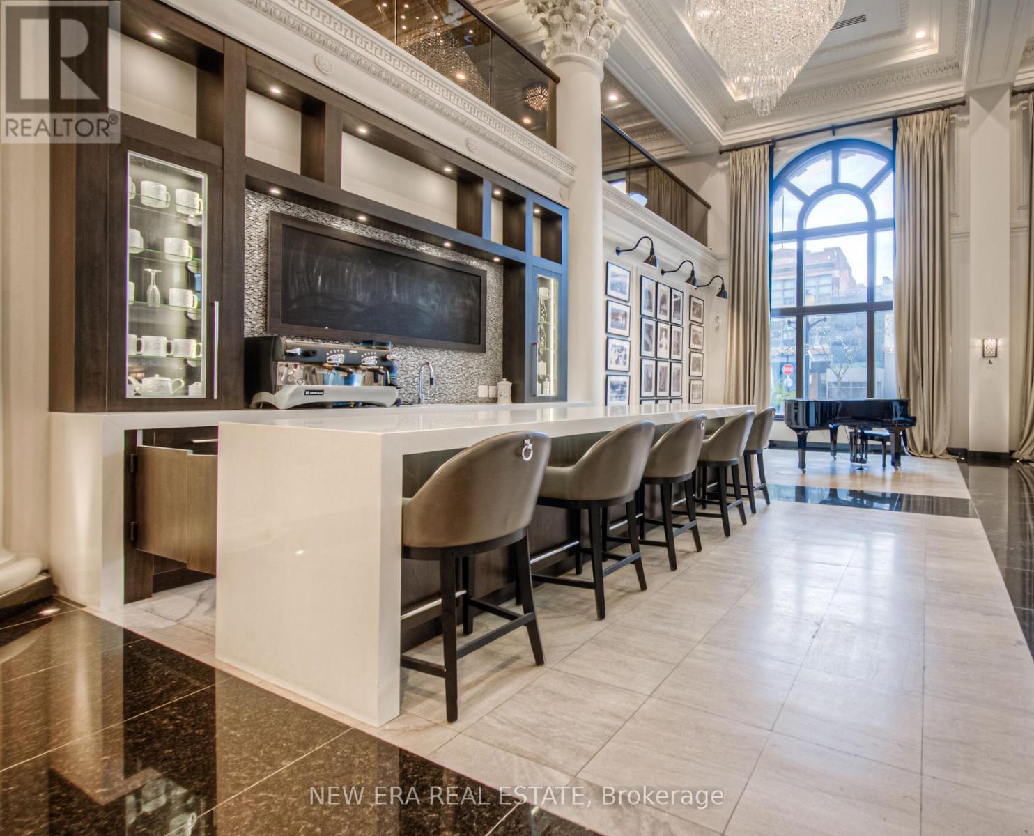 Photo 15 of 506 112 King Street E, Hamilton ON