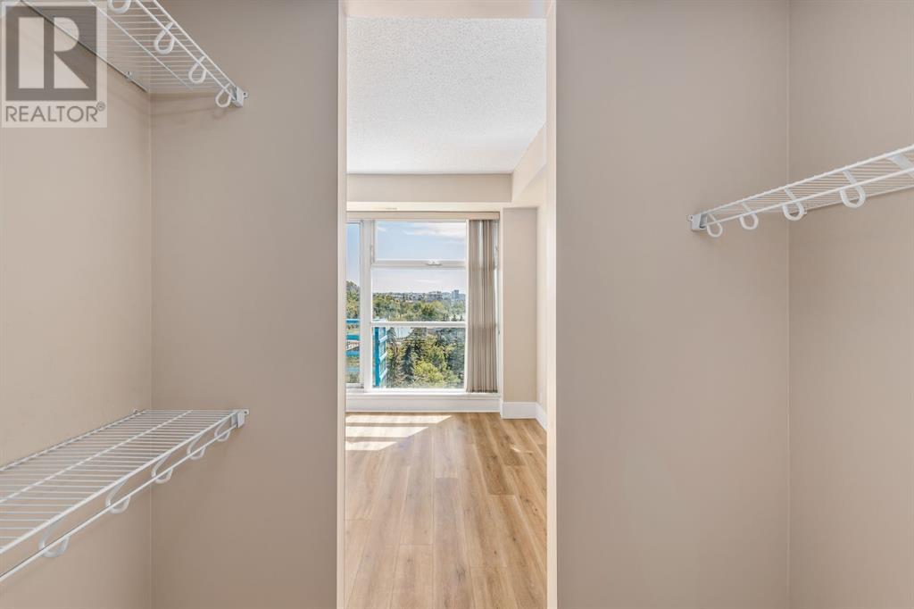 Single Family House for Sale in   Riverfront Avenue SW Chinatown Calgary 