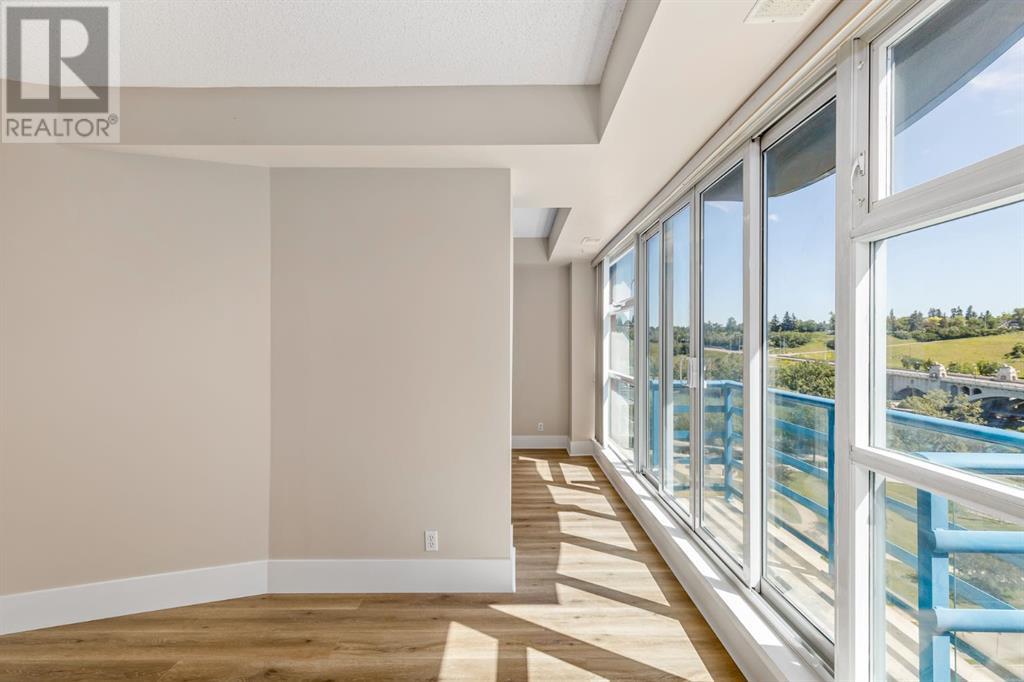 Single Family House for Sale in   Riverfront Avenue SW Chinatown Calgary 