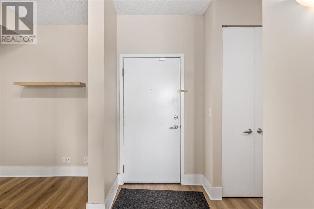 Single Family House for Sale in   Riverfront Avenue SW Chinatown Calgary 