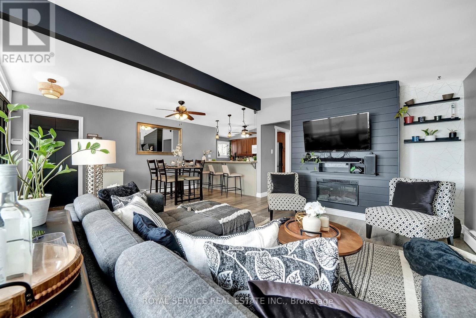 Photo 12 of 59 Church Street S, Clarington ON