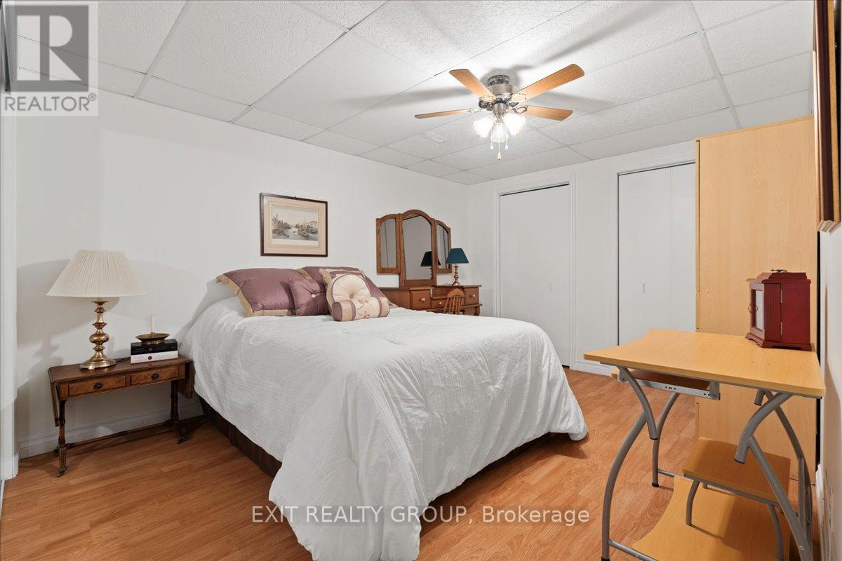 Photo 24 of 41 Faraday Gardens, Belleville ON