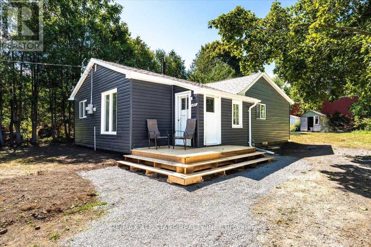 Photo 1 of 489 Bay Street, Brock ON