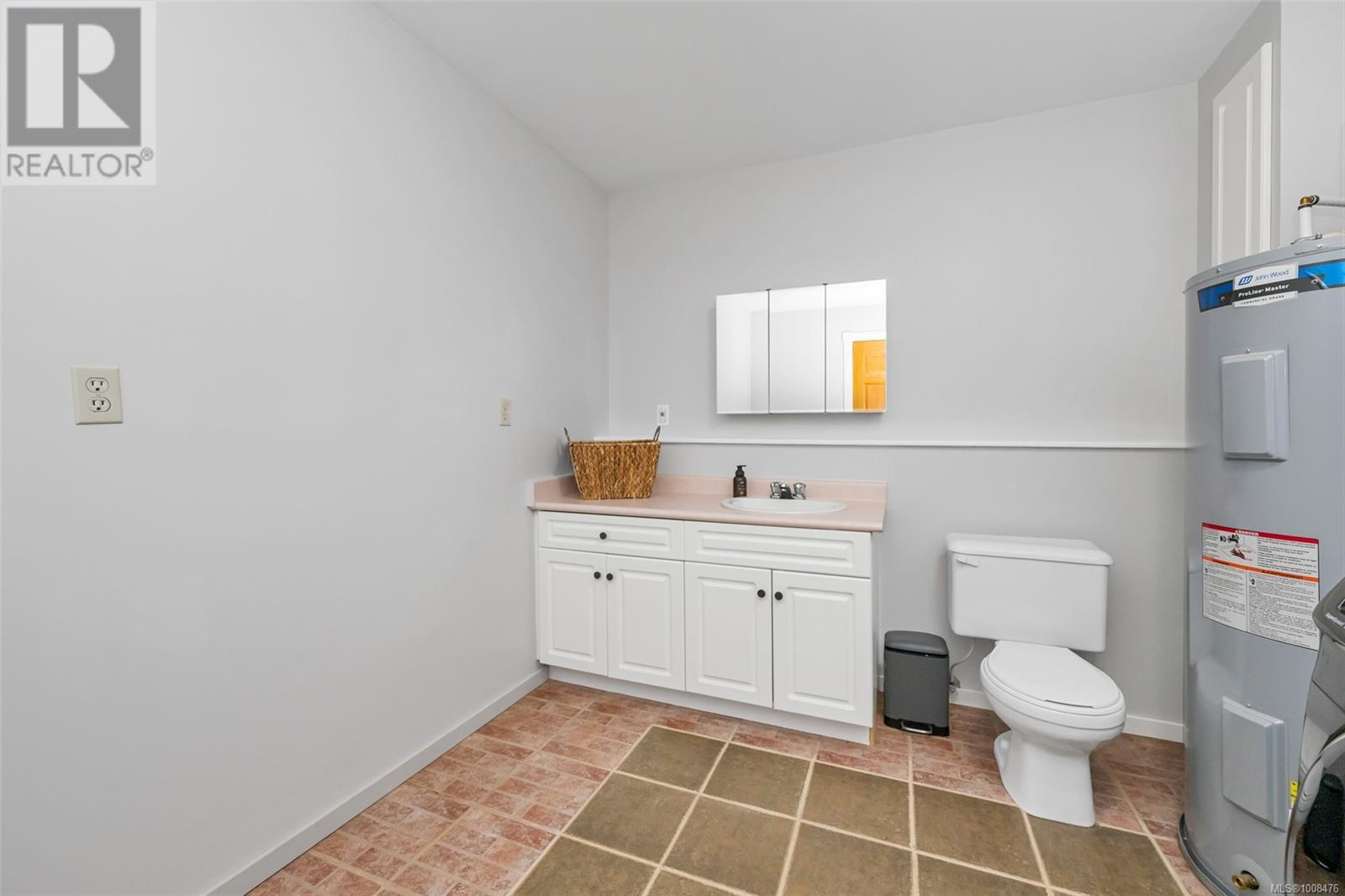 1904 Silver Mine Rd, Cobble Hill