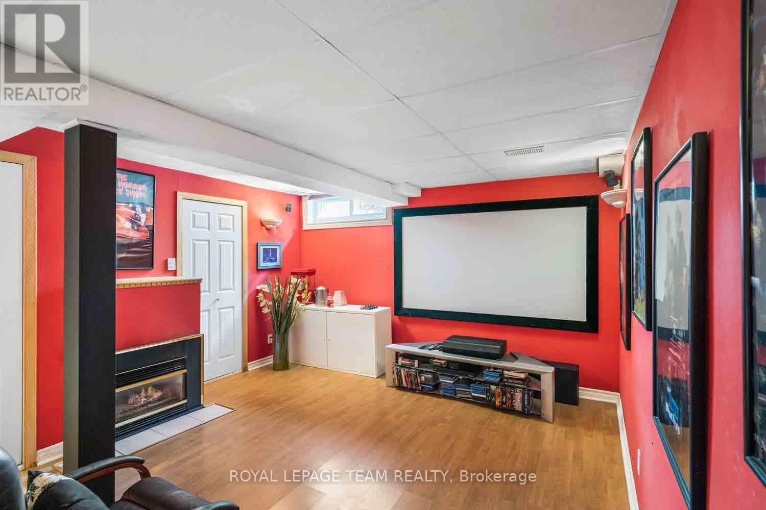 Photo 43 of 172 Southport Drive, Ottawa ON