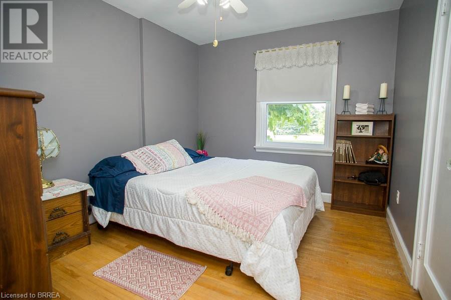 Photo 23 of 530 Mount Pleasant Road, Brantford ON