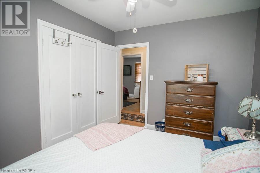 Photo 35 of 530 Mount Pleasant Road, Brantford ON