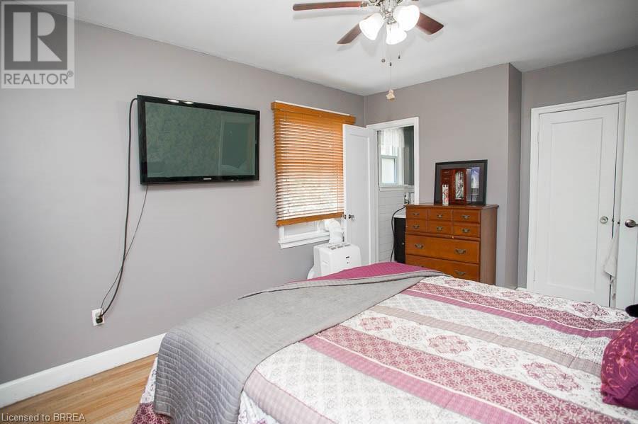 Photo 26 of 530 Mount Pleasant Road, Brantford ON