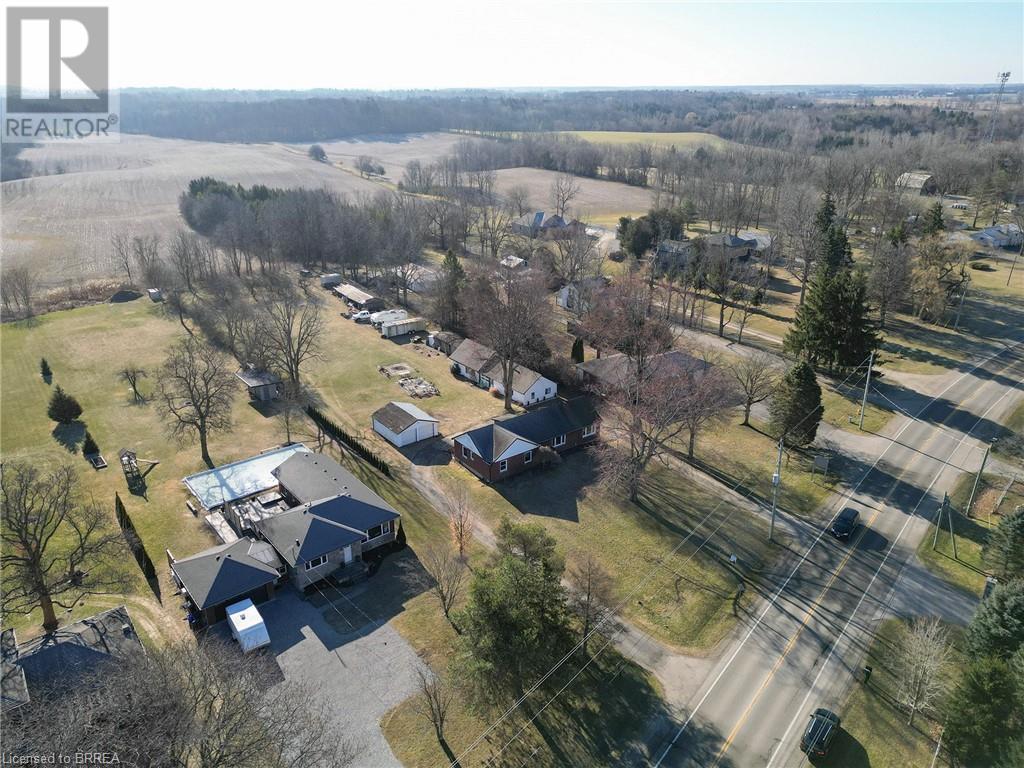 Photo 22 of 530 Mount Pleasant Road, Brantford ON