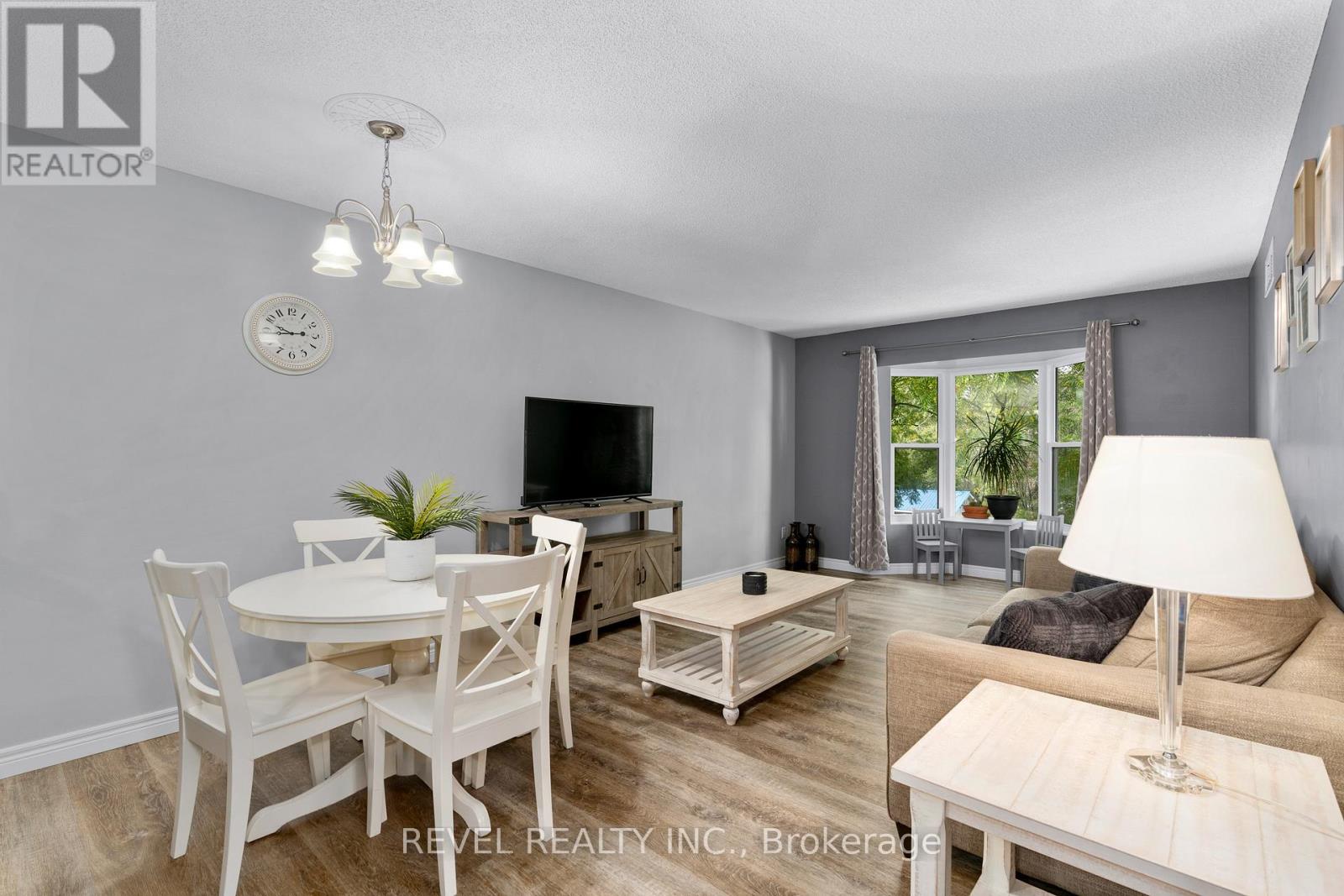 Photo 15 of 306 107 Bond Street, Orillia ON