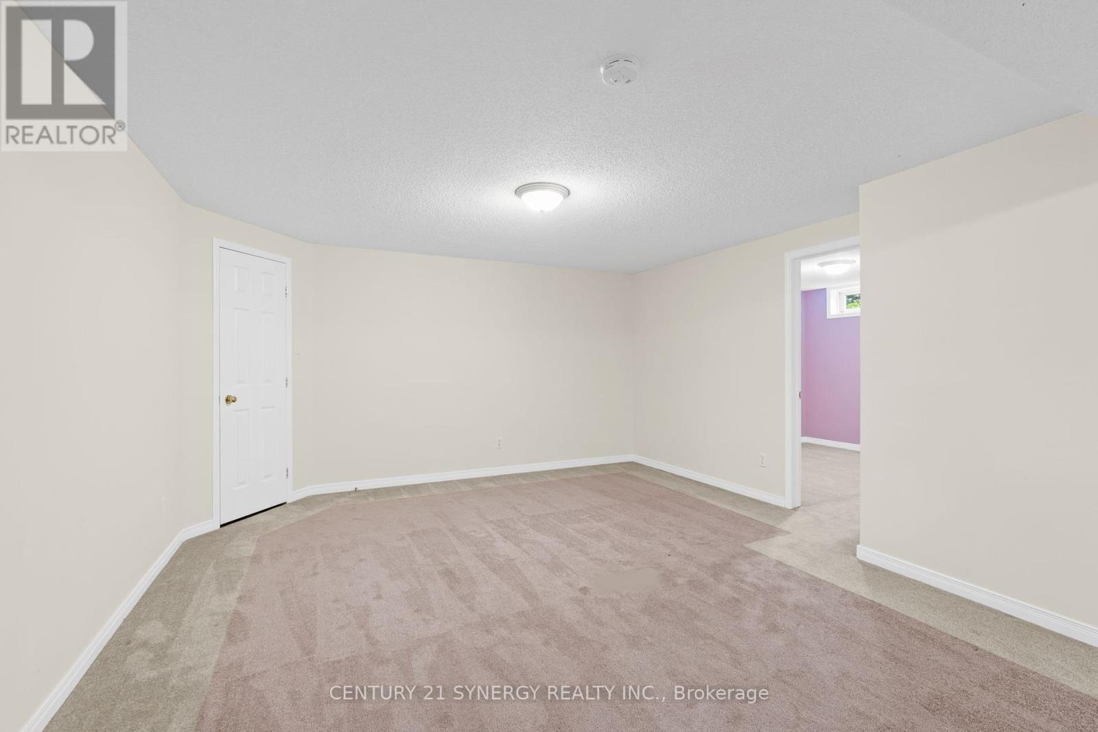 Photo 32 of 54 Dr Gordon Crescent, North Grenville ON