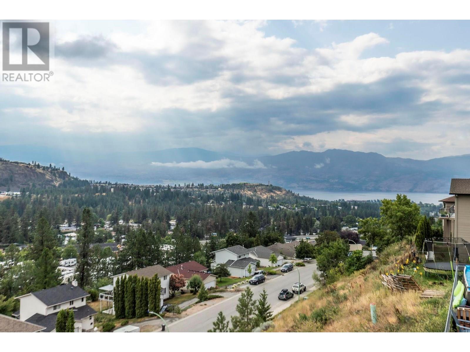  2969 Ensign Lane, West Kelowna