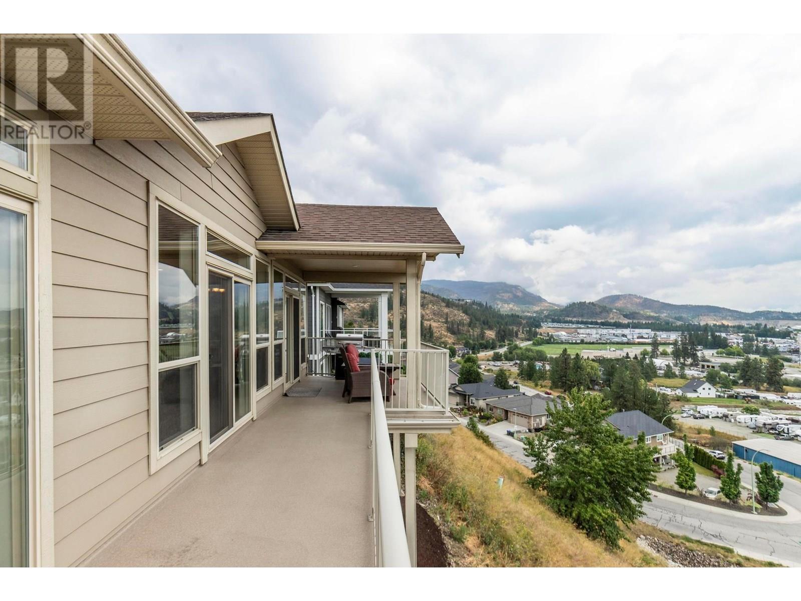  2969 Ensign Lane, West Kelowna