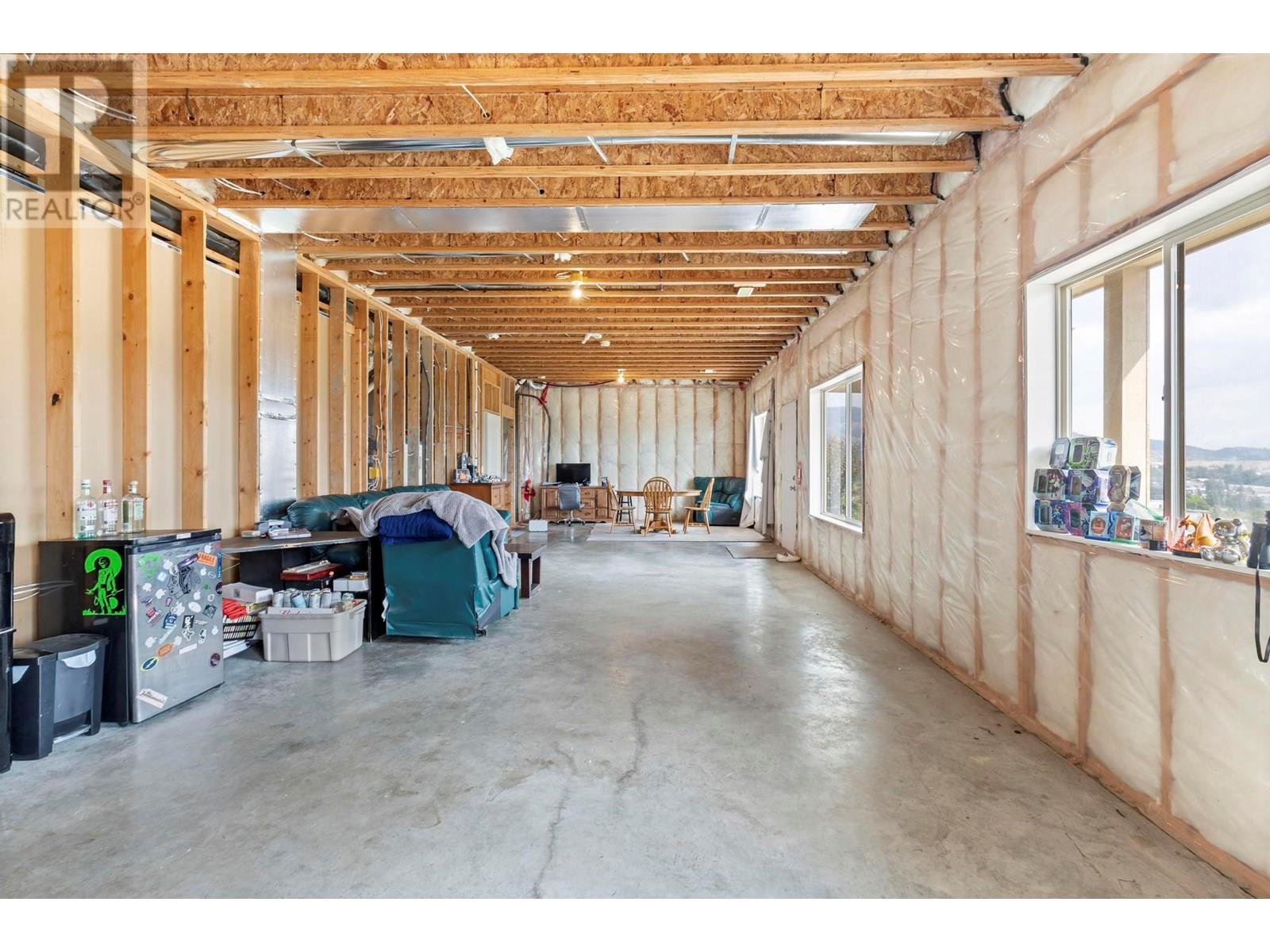 2969 Ensign Lane, West Kelowna