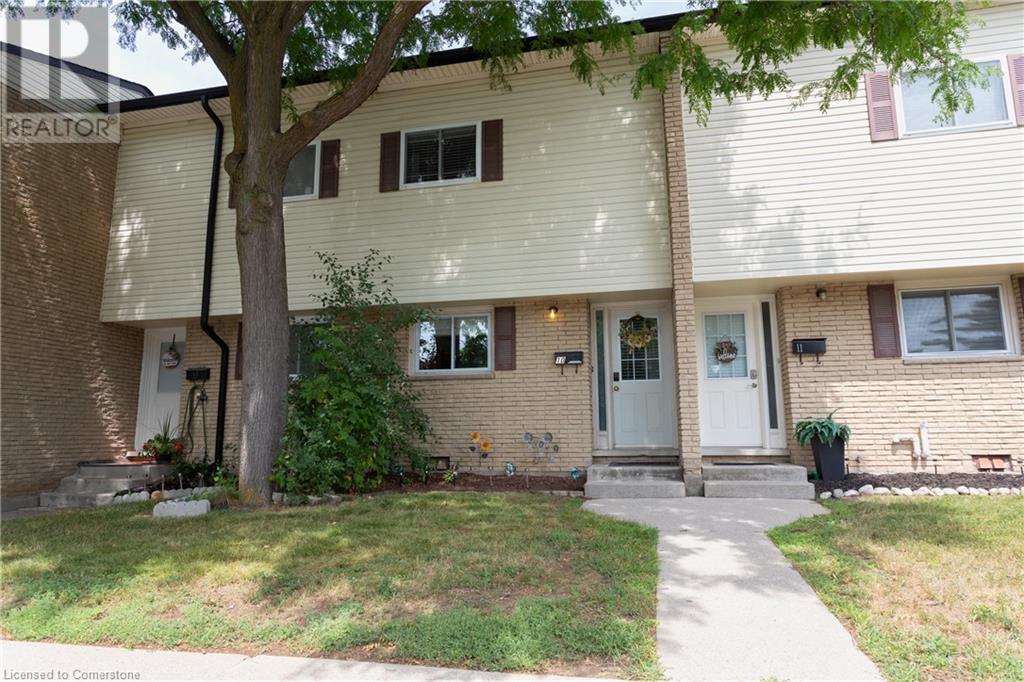 211 VERONICA Drive Unit# 10