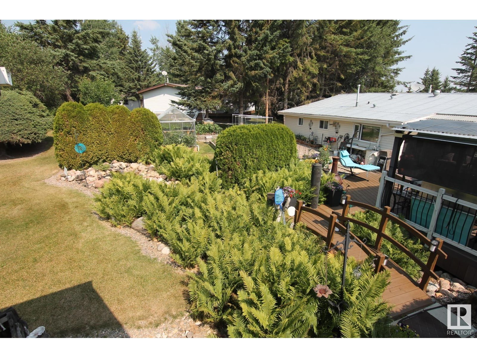 Photo 32 of 64 Robin Ln, Rural Athabasca County AB