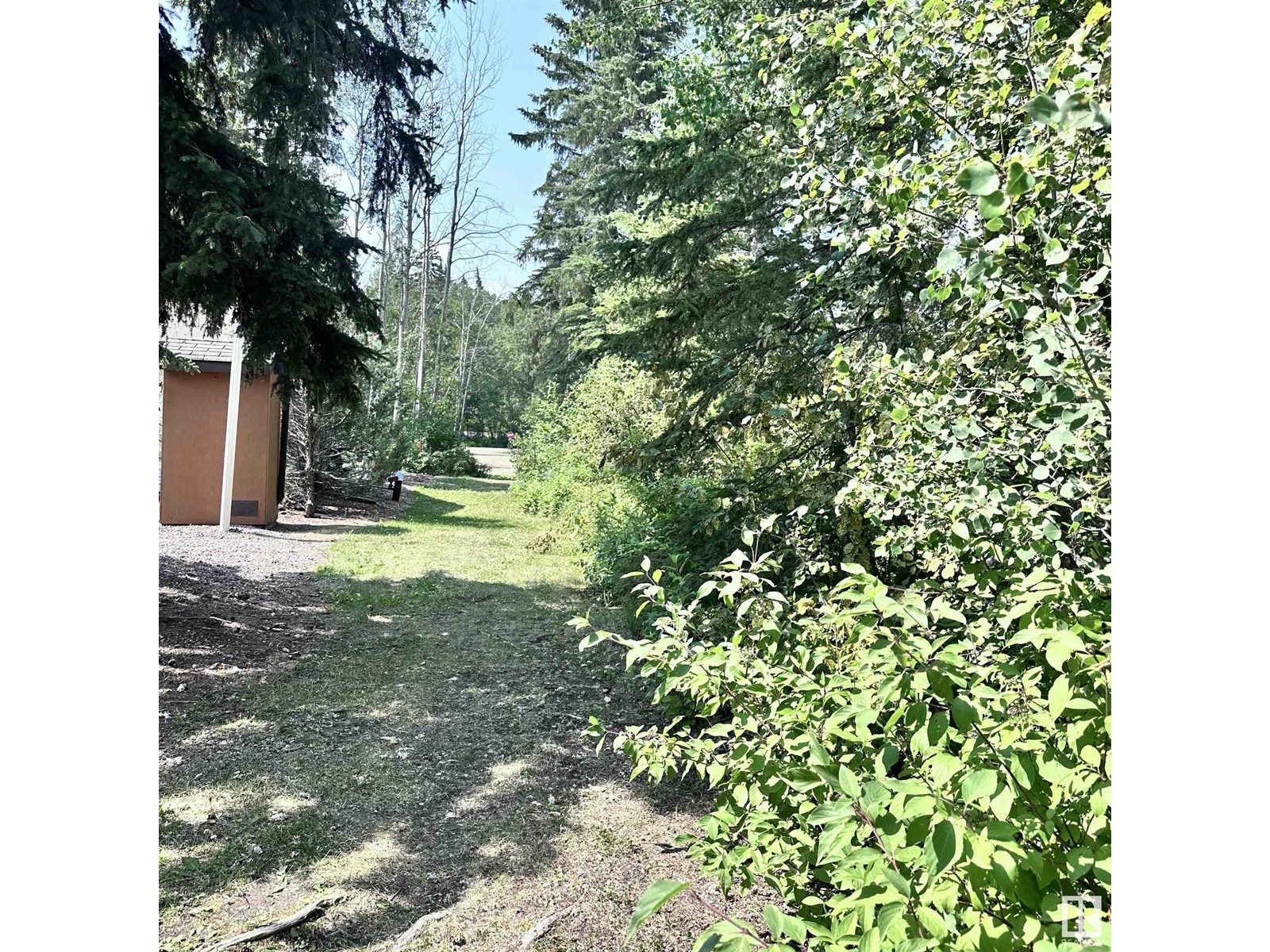 Photo 39 of 64 Robin Ln, Rural Athabasca County AB