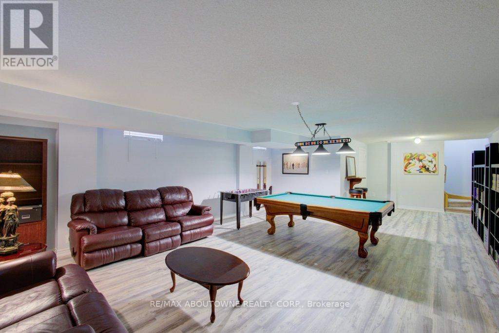 Photo 19 of 773 Shanks Heights, Milton ON